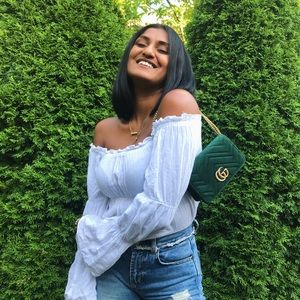 Meet your Posher, Lisa